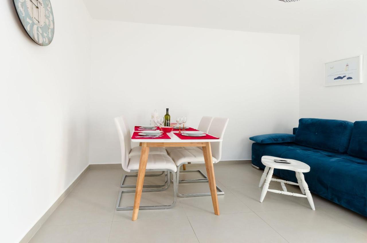 Apartments And Rooms Bianca Barbat na Rabu Ngoại thất bức ảnh