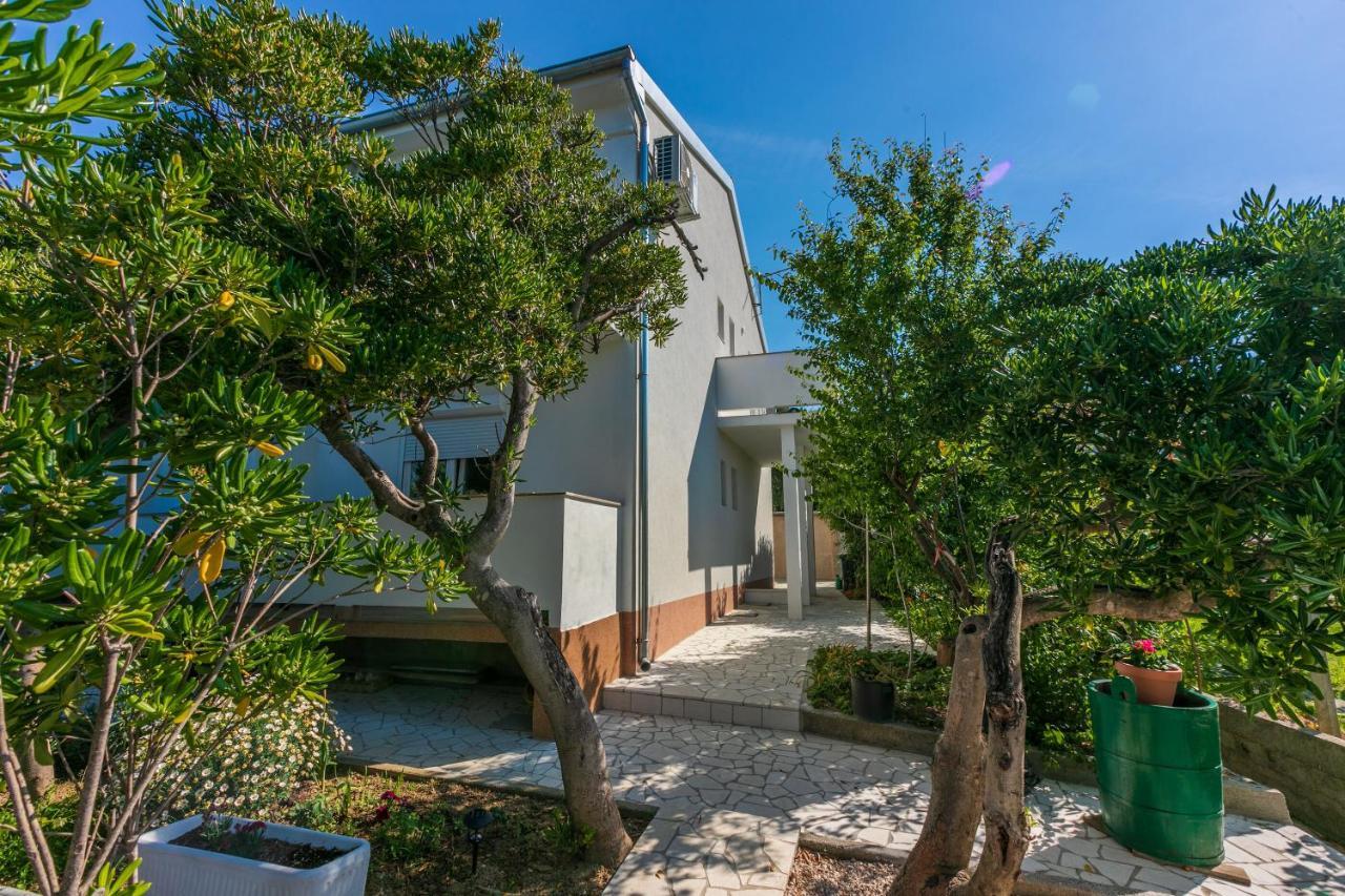 Apartments And Rooms Bianca Barbat na Rabu Ngoại thất bức ảnh